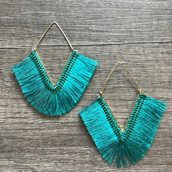 Boho Turquoise Gold Tassel Fringe Filigree Drop Wire Earrings - Picture 2 of 6